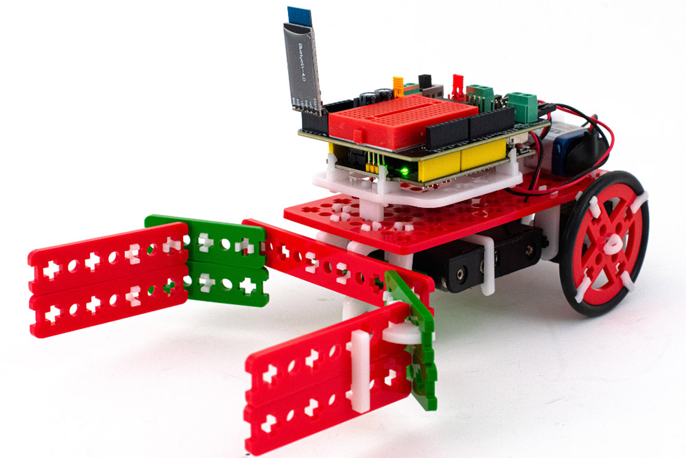 SnappyXO robotic car